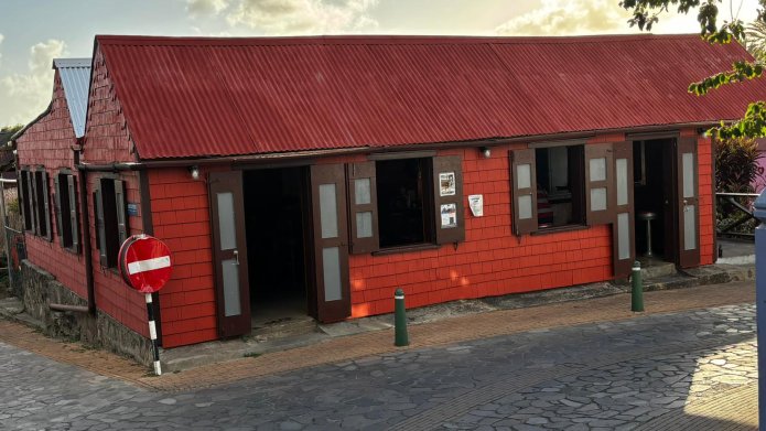 Cool Corner on Sint Eustatius