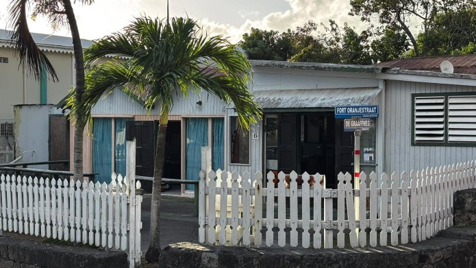 Hong Da — Yoyo’s Place on Sint Eustatius